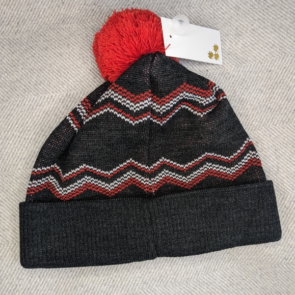 Ottawa Toque - Grey/Red - Picture 3 of 3